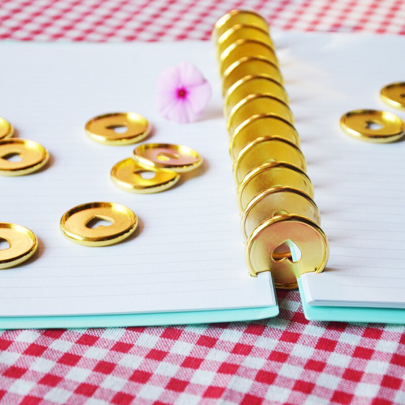 Anillas de encuadernación redondas para cuaderno, anillas con forma de corazón de oro rosa de 35mm, agujero De Seta, encuadernación, hebilla de disco de plástico, suministros de oficina, 24 Uds.