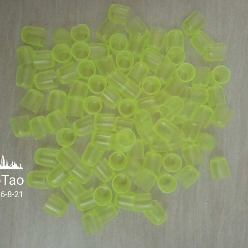 200 pcs Bee Breeding tools Female bee house Larvae incubator Beekeeping equipment Light green