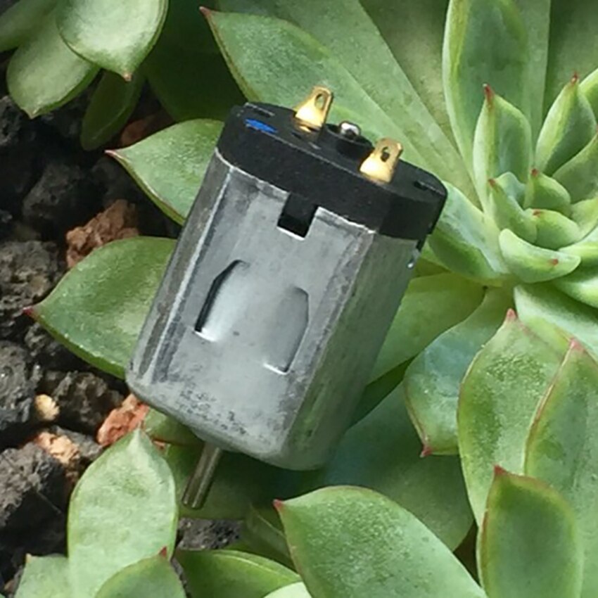DC 1V-5V Metal Brush Micro Motor DC 3V 15500RPM Flat Motor Shaft Length 6.4mm,Shaft Dia 1.5mm Electric Machinery 19.5*14.8*11mm