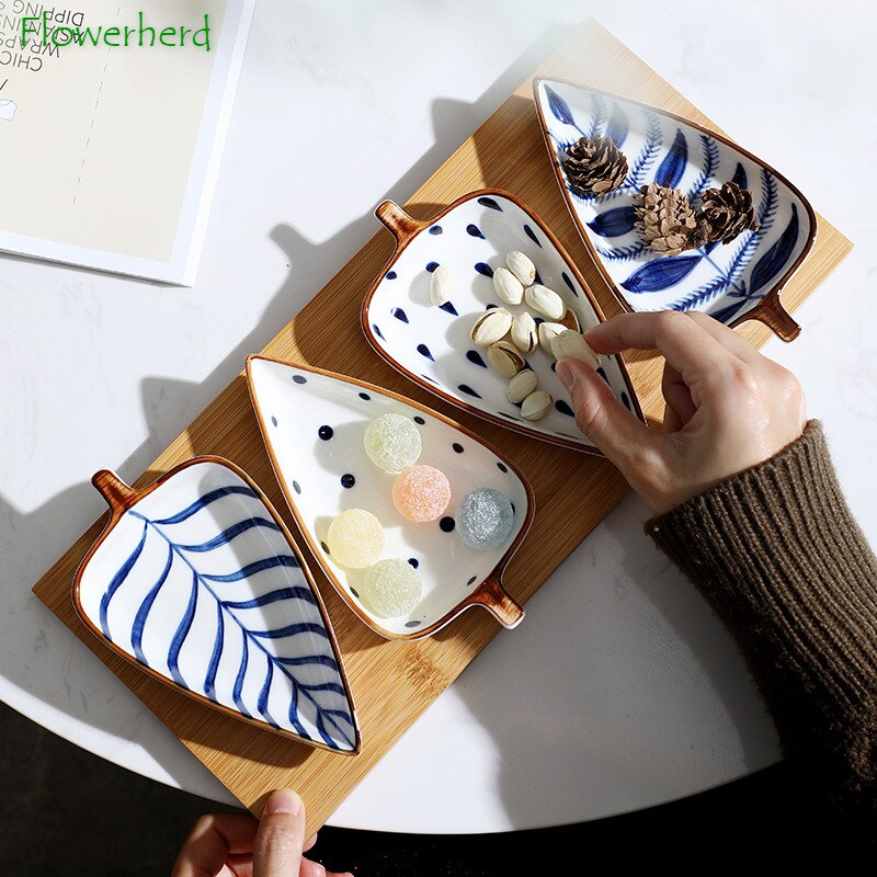 Japanese Leaves Plate Cute Gravy Boat Dish Baking Dish Cartoon Ceramic Household Taste Dish Pot Dipping Tableware