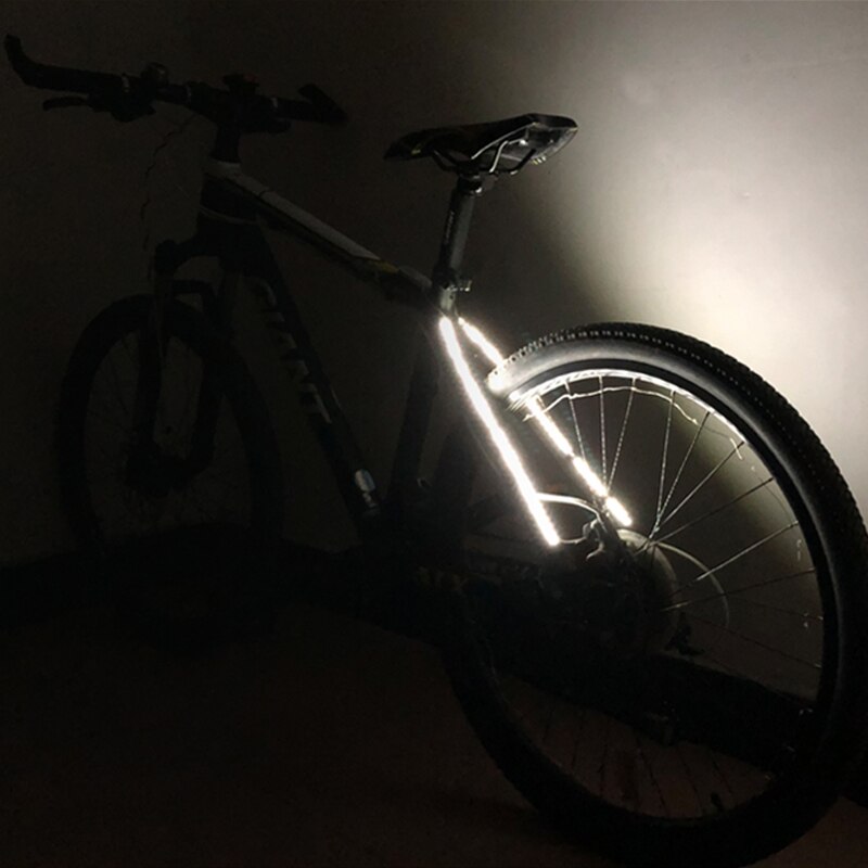 Luz trasera decorativa para bicicleta de 70 LED, resistente al agua, tira de luces para ciclismo, luz intermitente de advertencia de seguridad, accesorios para bicicleta: Blanco