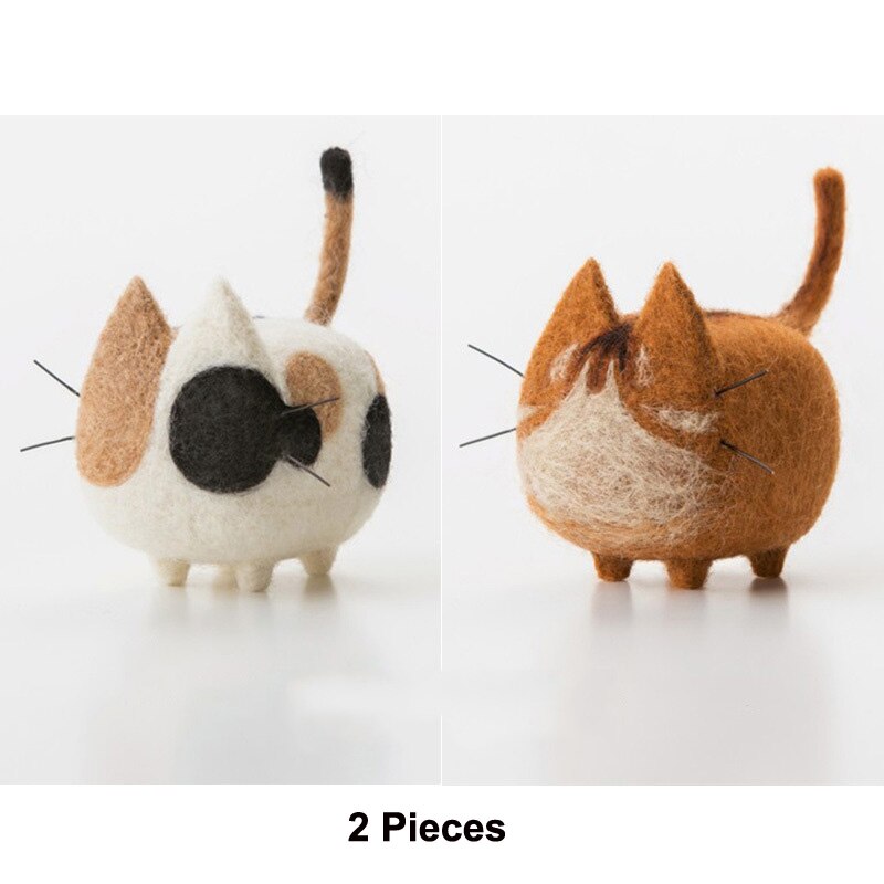 2 Pieces Cute Animal Cat DIY Wool Felt Kit Needle Poked Knitting Material Package Handmade Sewing Art Craft Home Decor: 2 Pieces C