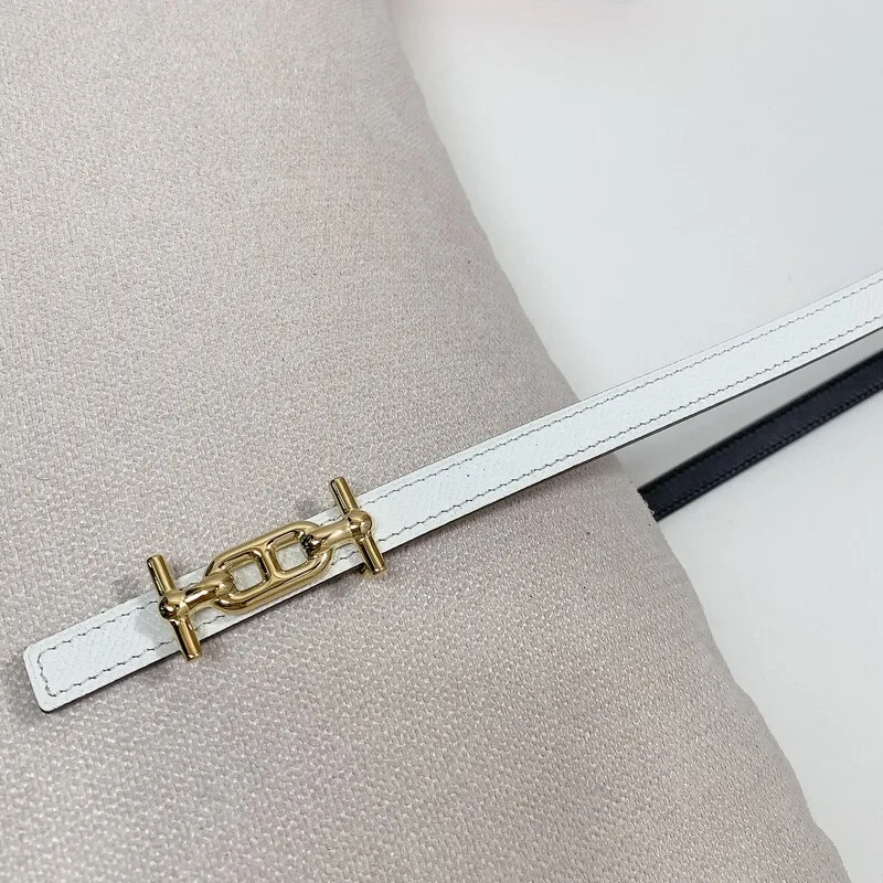 Cintura semplice in vita sottile da donna 1.3 strato a testa piena di grana di pesce con dovuto lati con cintura accessoria con fibbia scavata in acciaio