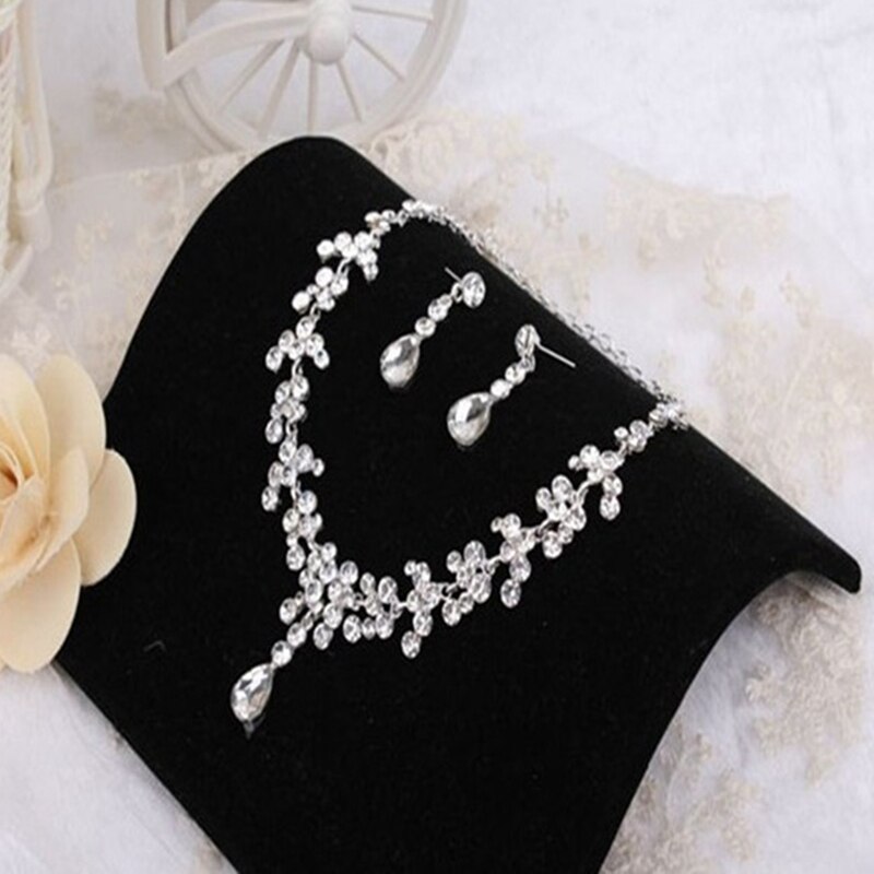 Three-piece Bridal Jewelry Set Crown Necklace Earrings Crystal Wedding Women Tiara Jewelry Accessories