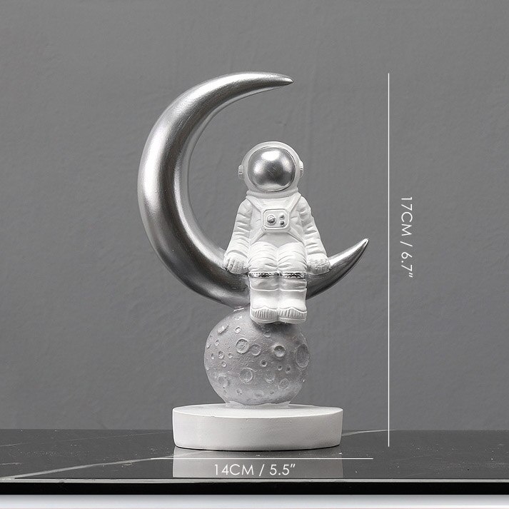 Resin Astronaut Figurines Spaceman With Moon Sculpture Decorative Miniatures Cosmonaut Statues For Man & Boyfriend: H