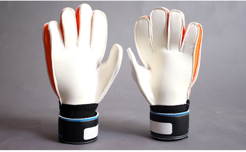 Goalkeeper Gloves Roll Finger Football Palm Soft Latex Soccer Goalie Gloves With Finger Protection