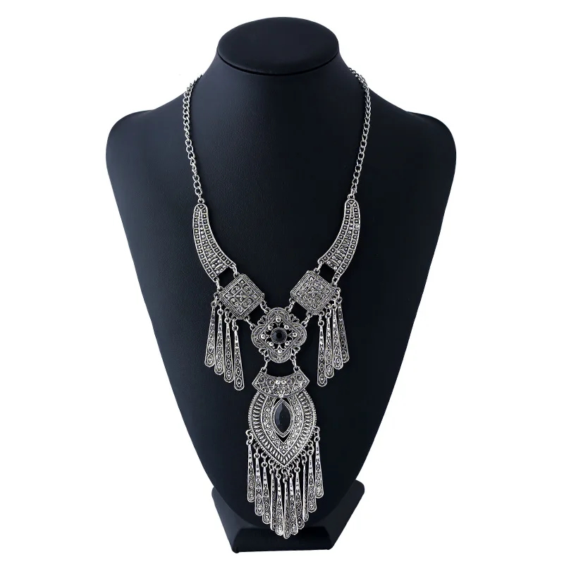 Collares llamativos étnicos exagerados Vintage para mujer, collares con borlas de gota de agua talladas de Color plata antigua, joyería Bohemia
