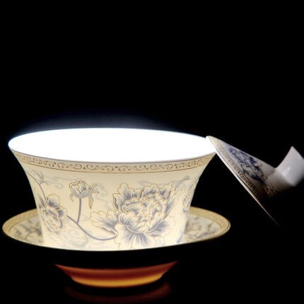 Houmaid drink blau und weiß keramik teetasse und untertasse set porzellan auf-glasierte tee tasse mit abdeckung von Jingdezhen china