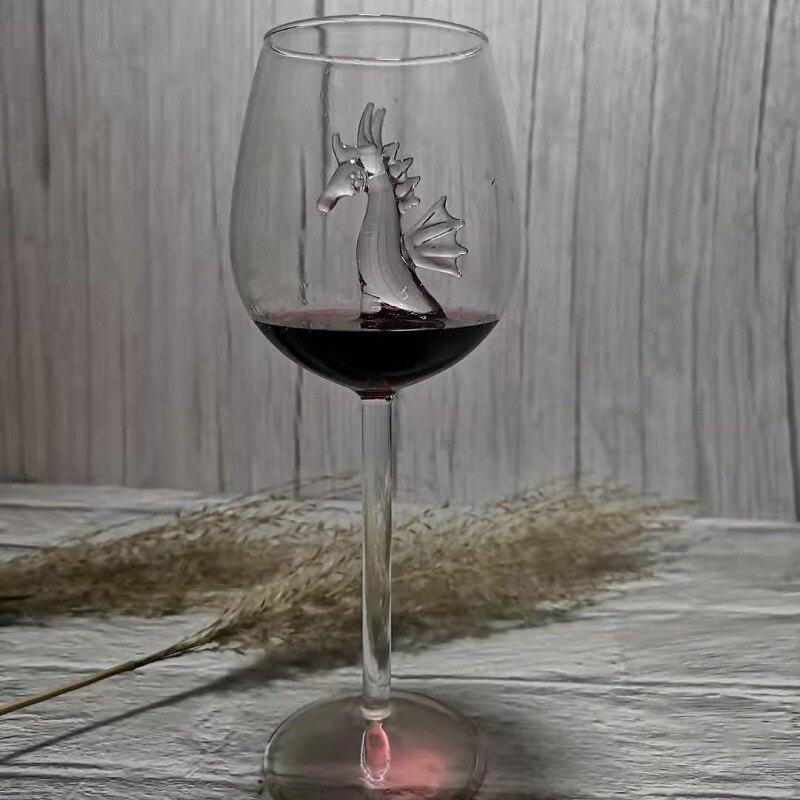 Hai vinglass beger innebygd hippocampus sjøstjerne delfin høyt borosilikatglass cocktailbar dekorere verktøy: Hippocampal form