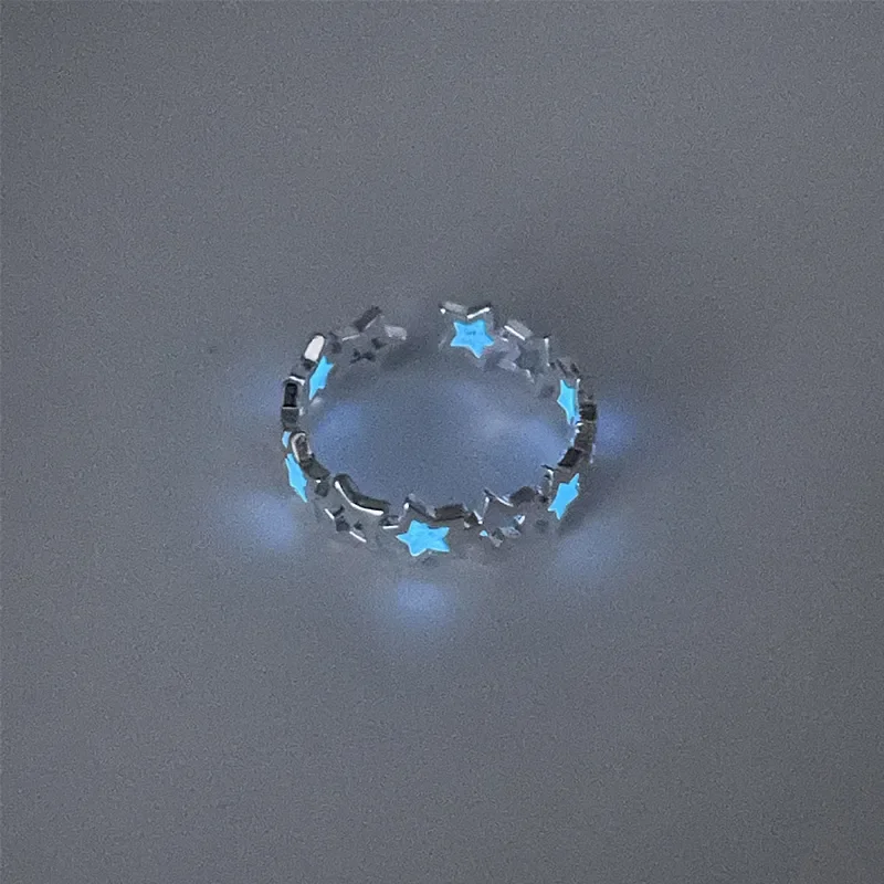Glow In Dark Ring Lichtgevend Blauw Roze Licht Liefde Hart Ring Koppels Meisjes Zilver Kleur Sieraden Maat Verstelbaar Mode Ringen: Rood