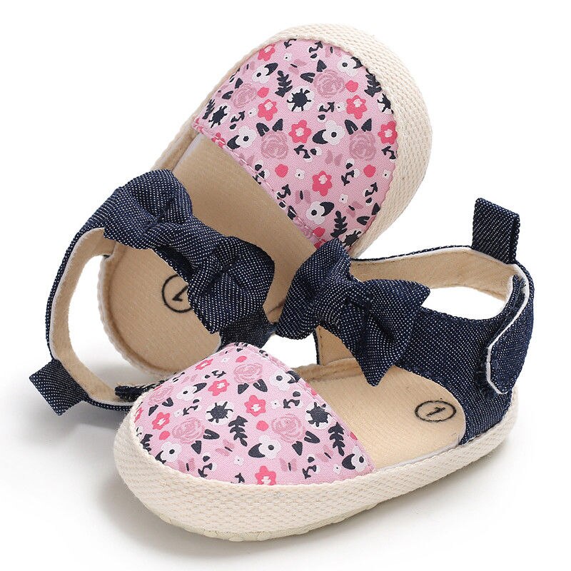 Sommer søde småbørn børn baby pige bowknot blomstermotiver sandaler sko bomuld flad med hæl krog sko 3 stil outfit 0-18m