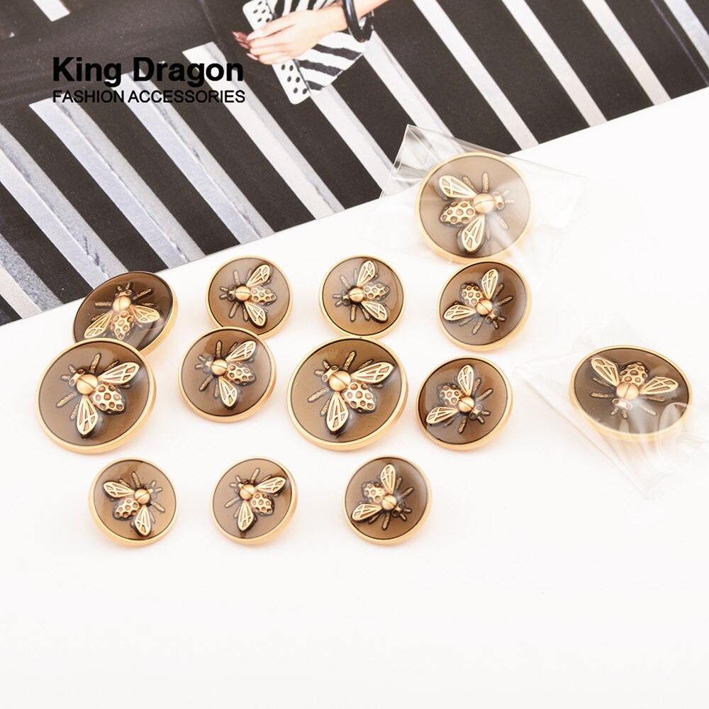 6 STKS Strass Decor Metalen Gouden Bee Knoppen Voor Kleding Jas Vest Trui Naai Handwerken KD871
