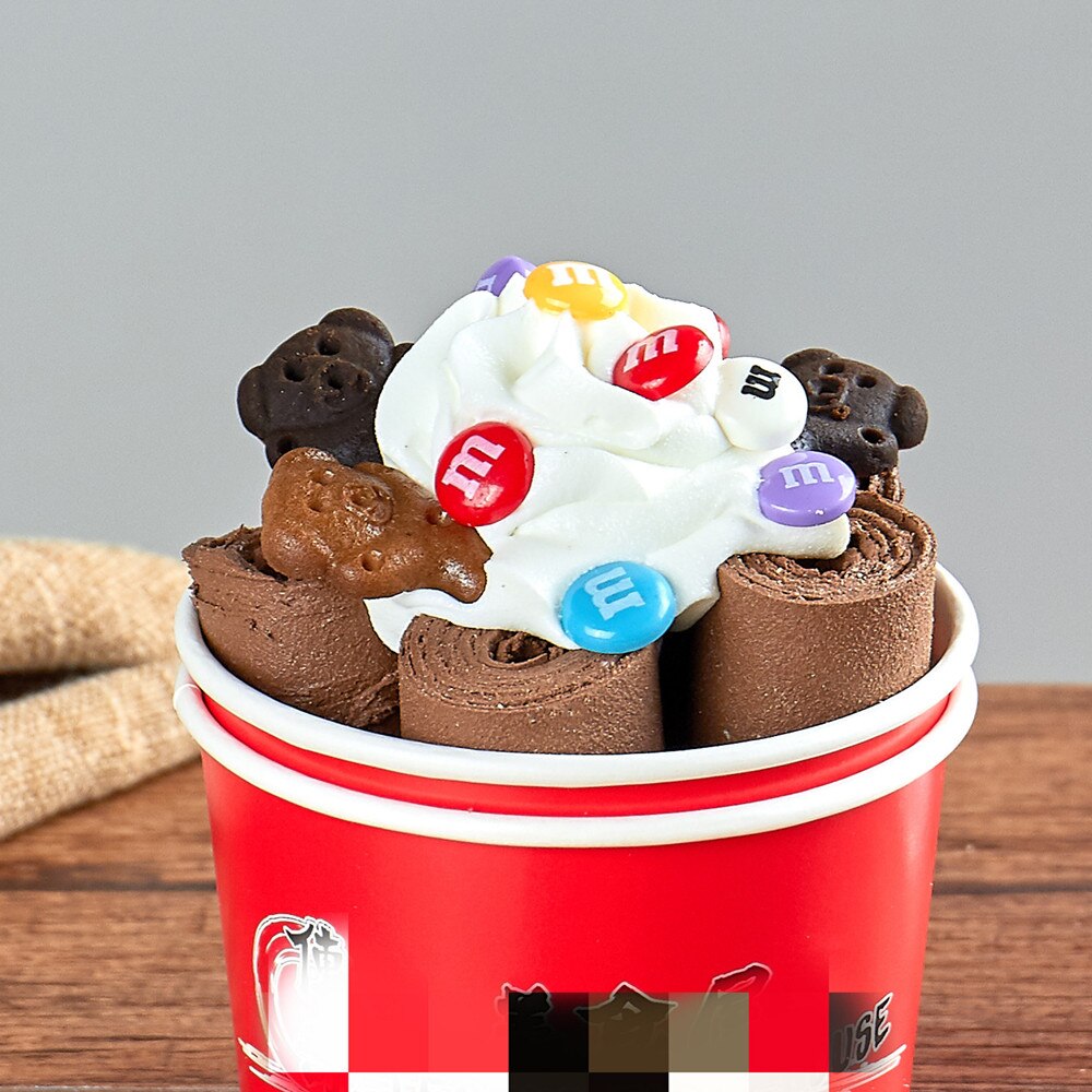 Accessoires alimentaires factices faux fruits frits rouleaux de crème glacée modèle rouleau de glace échantillon frire yaourt simulation roulé crème glacée frire yaourt modèle