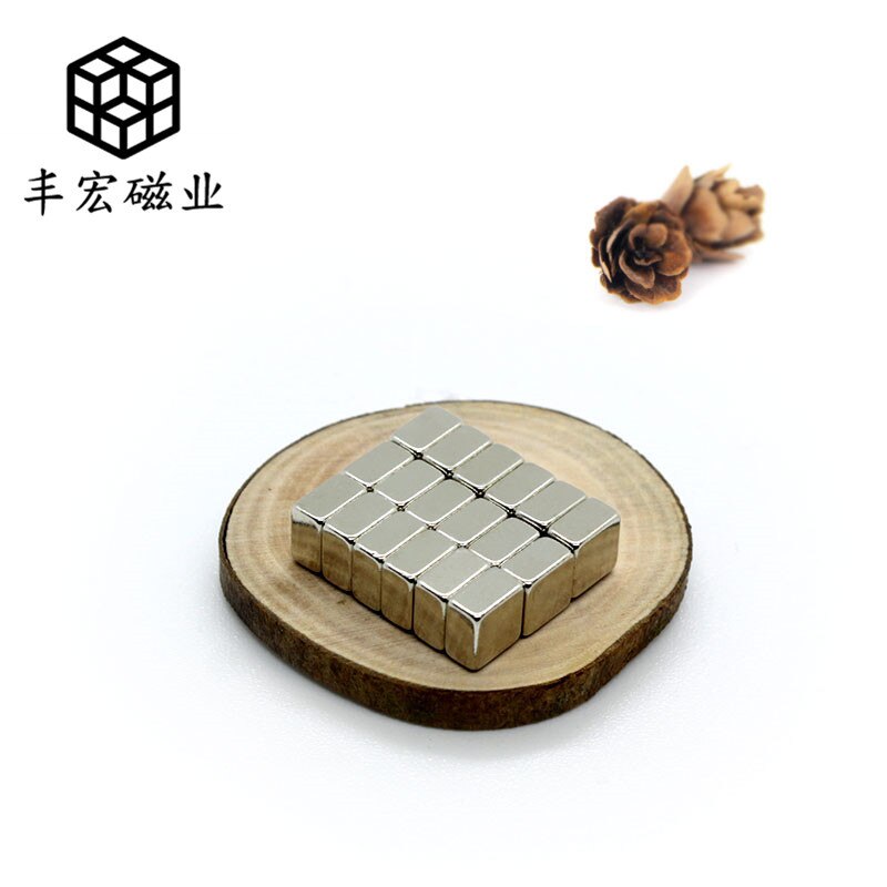 5*4*2 industriel ydeevne lille magnet firkantet magnetisk kerne forniklet magnetisk partikel ndfeb stærk magnet  n35 jern