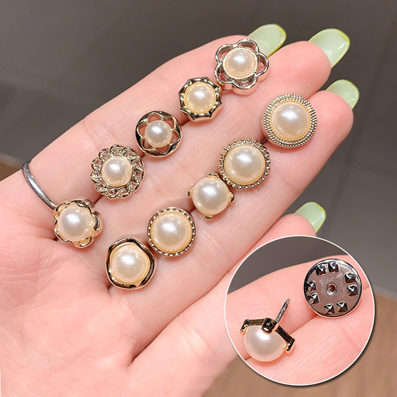 10 stück broschen, damennadeln, kleiderdekoration, Anti-entblößungsschnalle, niedlicher halsverschluss, nagel, perlenknopf-accessoires