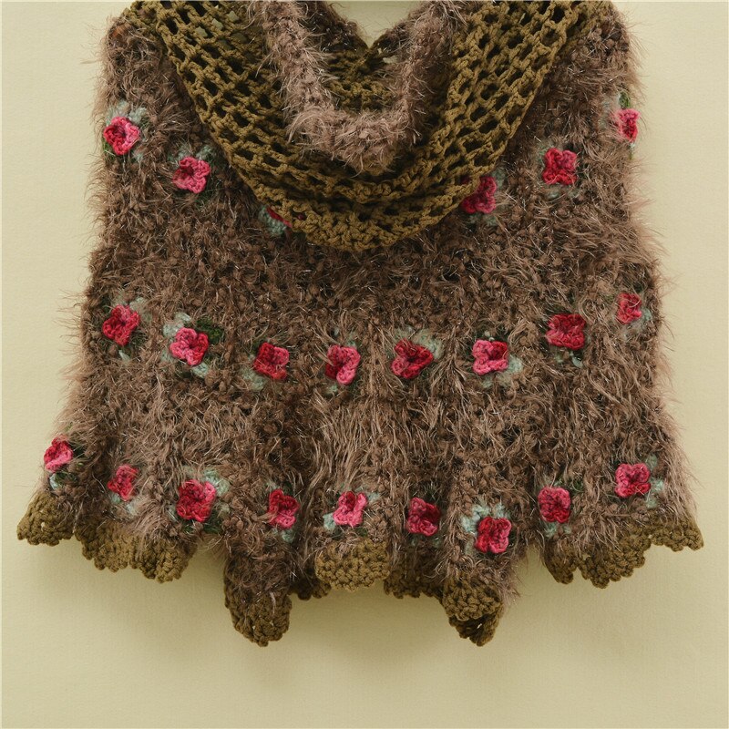 Pull femme à capuche, Cape fleurie, enveloppe, Cape Crochet, fait à la main, collection automne hiver