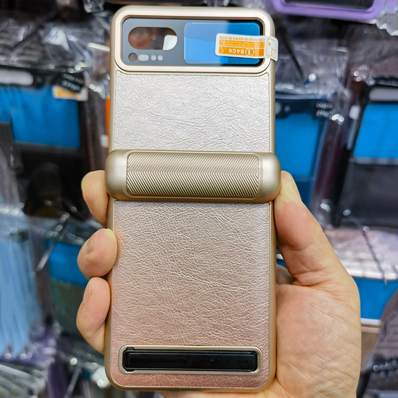 Fold Hinge Case For Motorola Razr 40 / Razr 3 Woman Girl Fall Protector Protection Cover: army green / Case & Strap