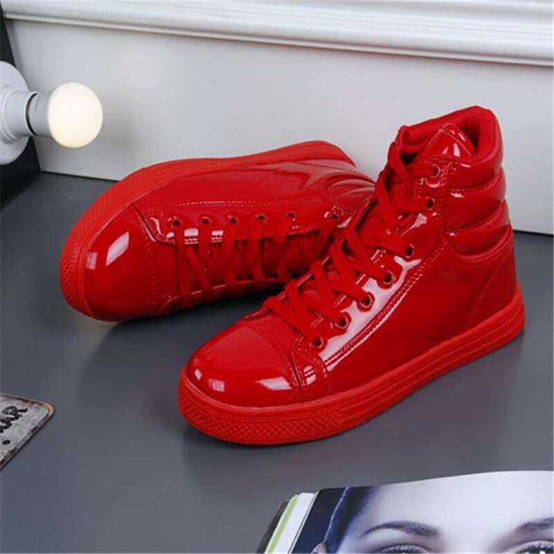 women and Men&#39;s High Top Patent Leather PU Casual Flats Shoes Man Outdoor Footwear Leather Ankle Boots Mens Martin Boots