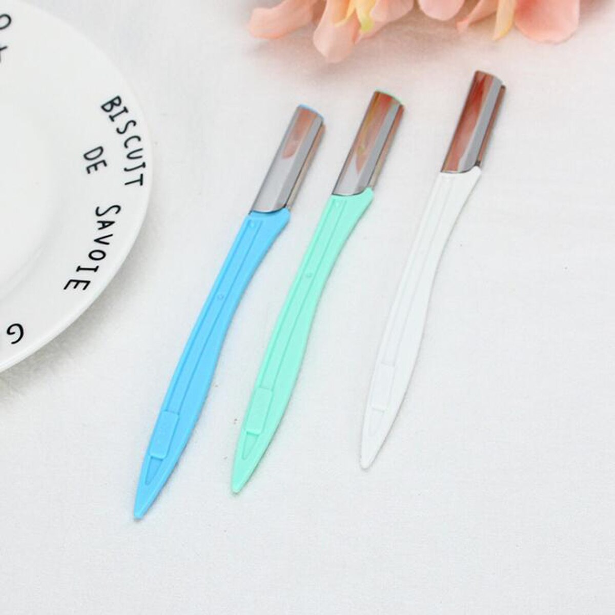 3pcs/set Eyebrow Trimmer Safe Mini Makeup Knife Blade Shaver Eyebrow Razor Facial Hair Remover Tool