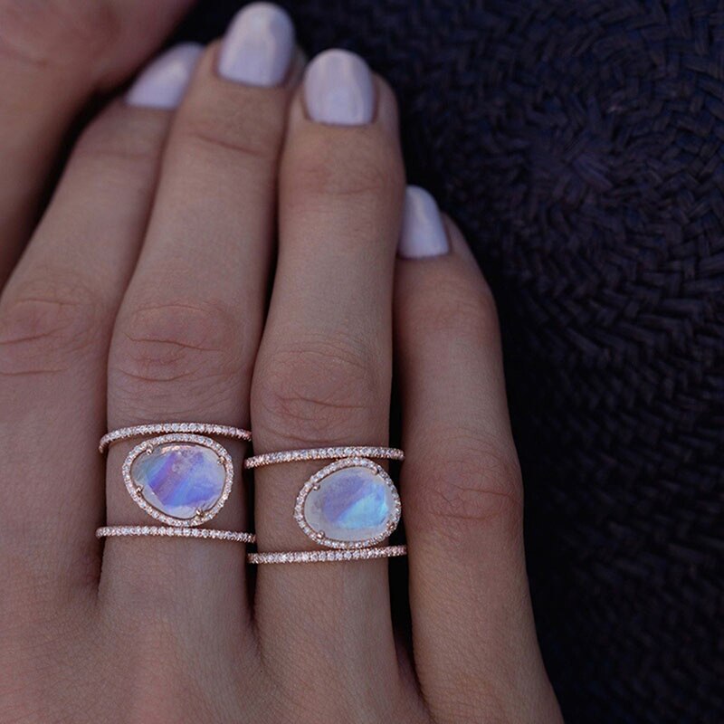 Prachtige Crystal Maansteen Ringen Voor Vrouwen Eenvoudige Sieraden Belofte Datum Engagement Trouwringen