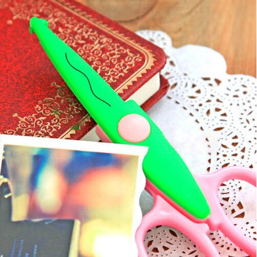6 Pcs DIY Paper Scissors Postmark Large Serrated Small Serrated Castle Mini Wave Big Wave Student Paper Paper Cutting Tools