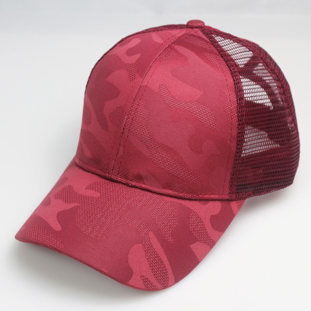 Dames roze baseballpet met camouflagepatroon, rommelige hoge knot, paardenstaart, mesh truckerpet, verstelbaar: Rood