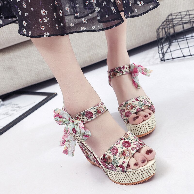 Zomer Strand Boho Bloemen Wedge Sandalen Vrouwen Enkelbandje Platform Gladiator Schoenen Vrouw Hoge Hakken Sandalias Mujer
