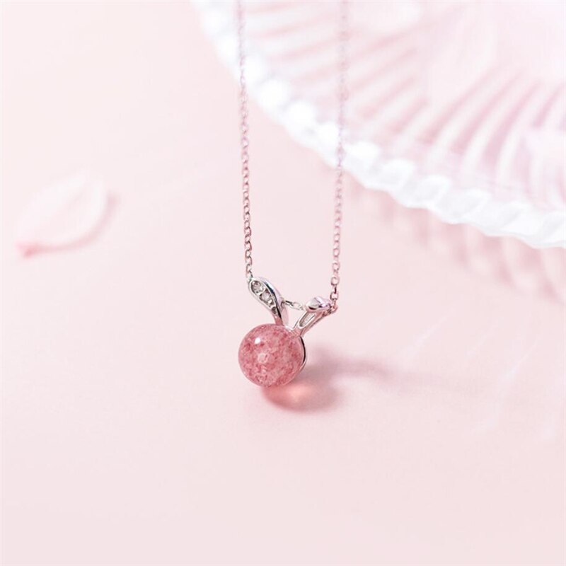 Carino Fragola di Cristallo Del Coniglio di 925 in Argento sterlina Catena Della Clavicola Creativo Dolce di Personalità Collana Femminile SNE299