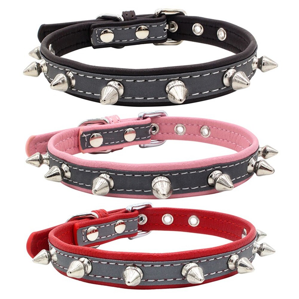 Met spikes versierde kleine grote kattenhalsband met klinknagels, hondenhalsband voor kittens, leren halsband voor pitbull en bullcat.