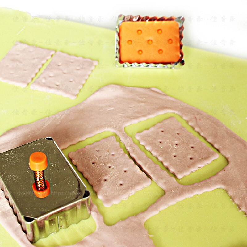 1Pcs Square Cookie Biscuit Cutter Pastry Cutters Stainless Steel Pressed Metal Square Molds Cookie Cutters Home Baking Tools