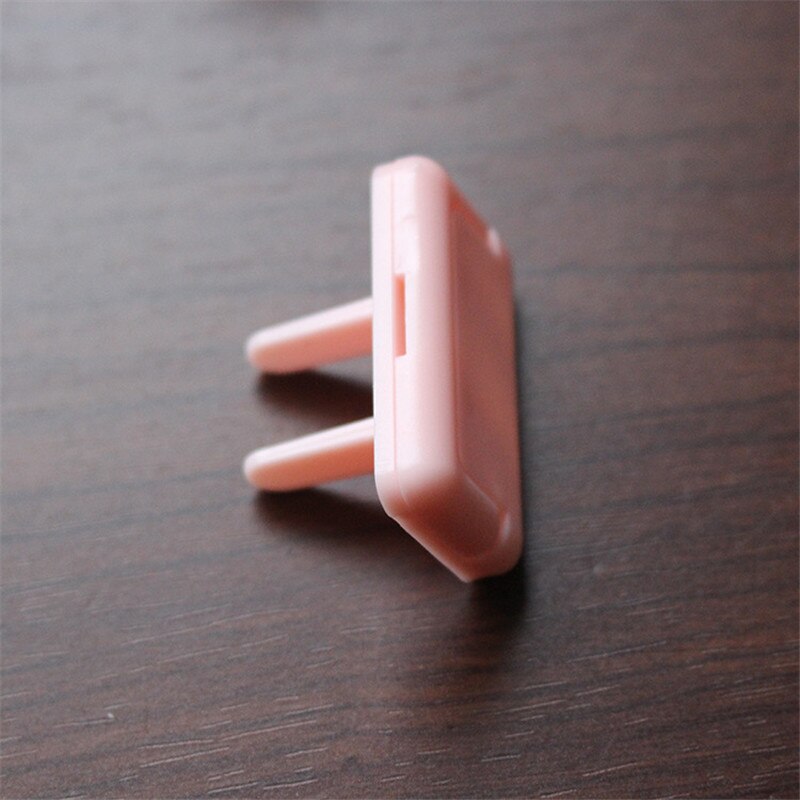 50PCS 2 or 3 Phase Plugs Sockets Safe Lock Cover Anti Electric Shock Plugs Protector Cover Cap Baby Children Safety Guard: 2 holes pink