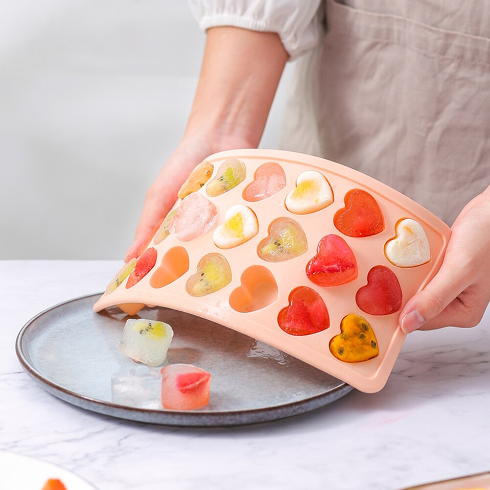 21 Grids Ice Block Mold Heart Shape Ice Tray Silicone DIY Ice Block Mold Handmade Ice Cream Chocolate Making Mould with Lid
