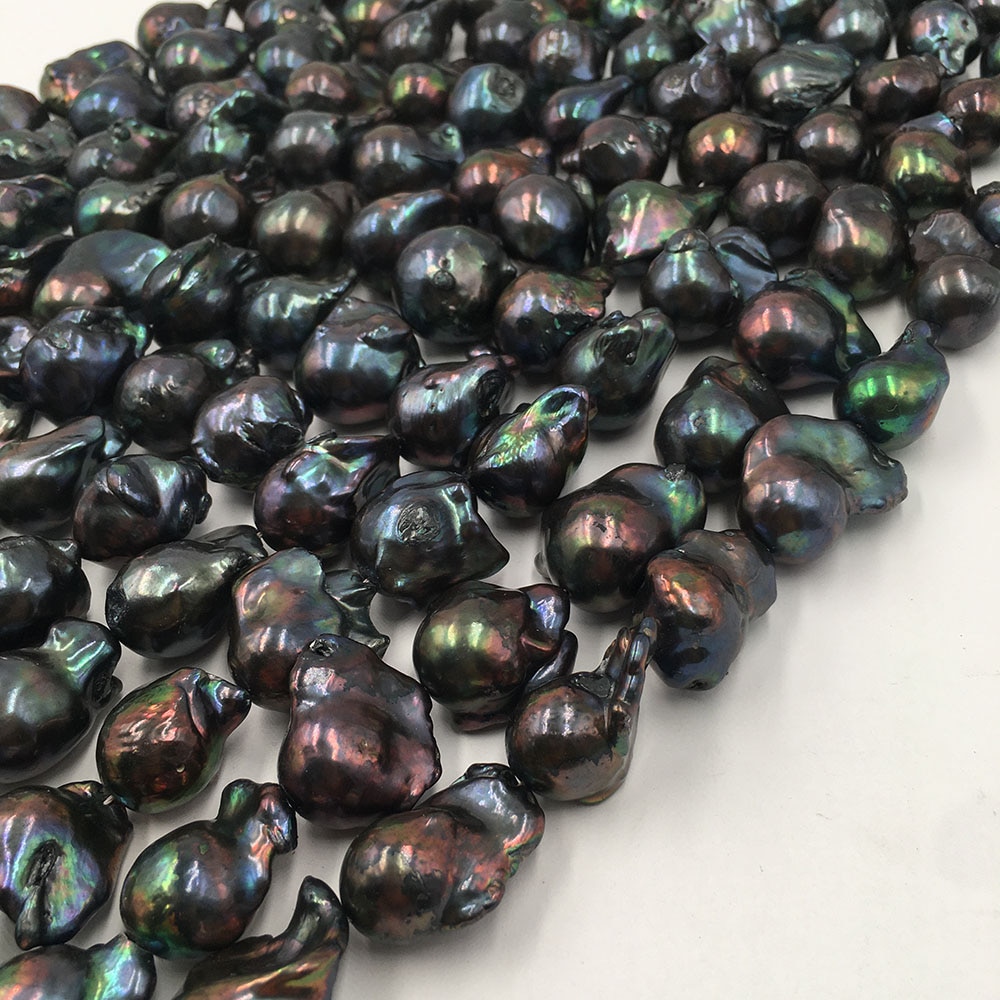 16 tommer 100%  ferskvands løs perle med barok form i streng  ,13-17 mm x 20-30 mm stor barok perle. døende sort farve