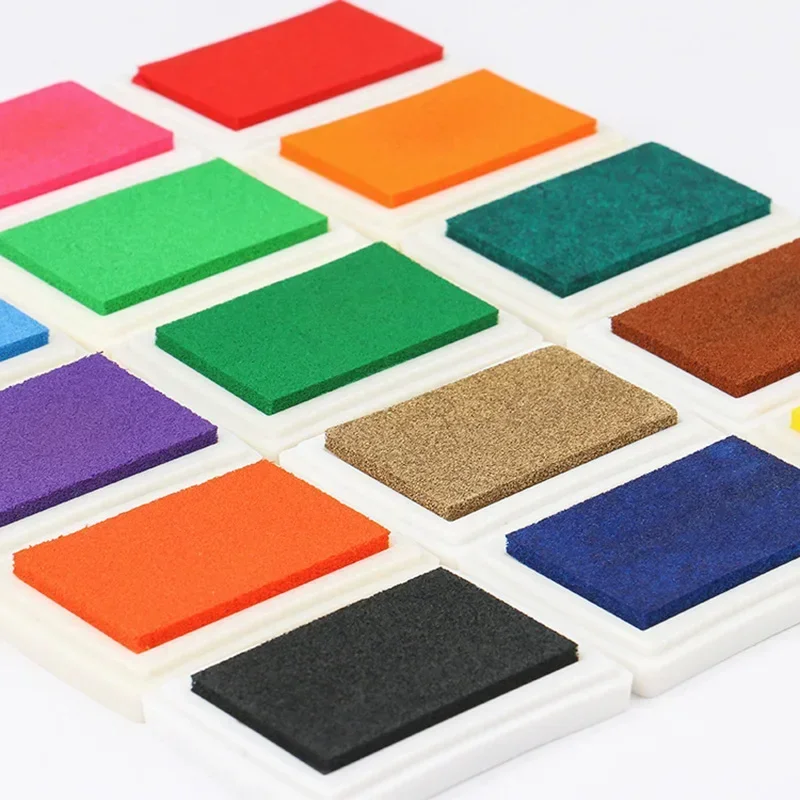 20 Colors Inkpad Rubber Stamp Handmade DIY Craft Oil Based Ink Pad Fabric Wood Paper Colorful Cartoon Finger Print Scrapbooking