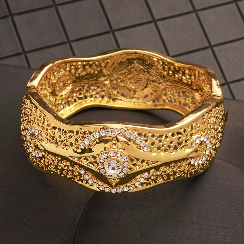 Gouden Marokkaanse Rhinestone Bangle Vrouwen Etnische Open Mouw Armband Dubai Bruiloft Sieraden: Default Title