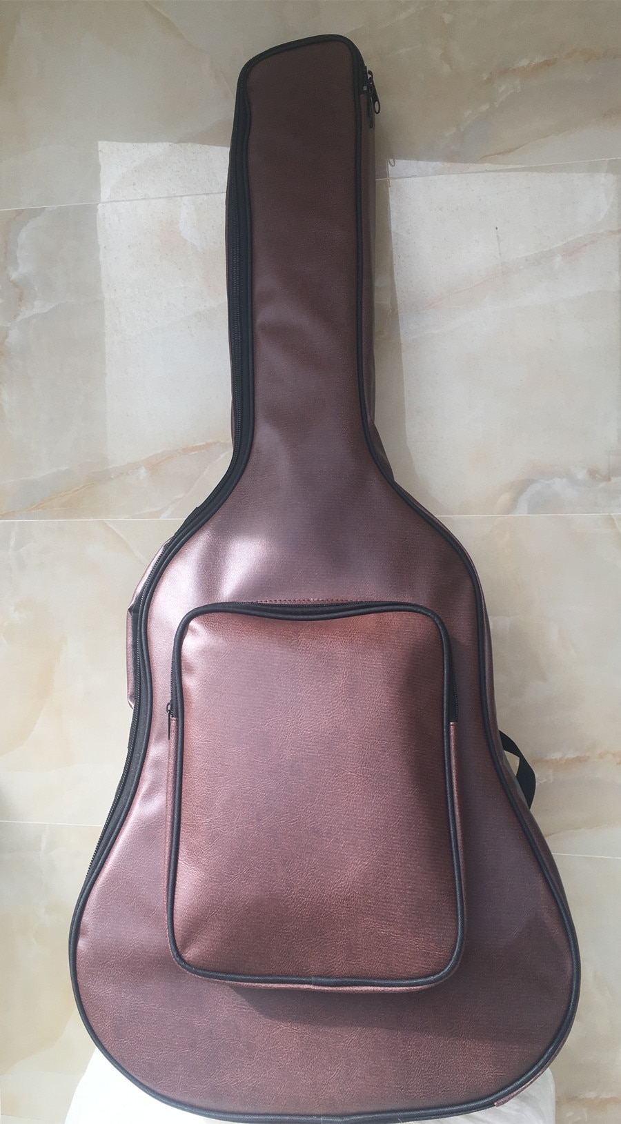 Guitar taske folk guitar rygsæk fortykkede skuldre vandtæt stødsikker pu læder taske 40 41 tommer bæretaske: Rød