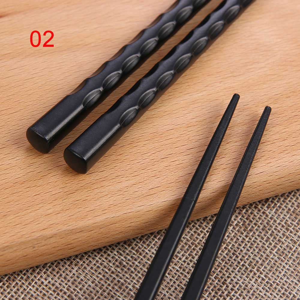 1 par japanska sushi hashi ätpinnar långa legeringspinnar hushållskök anti-reserbara svarta ätpinnar köketillbehör: 2