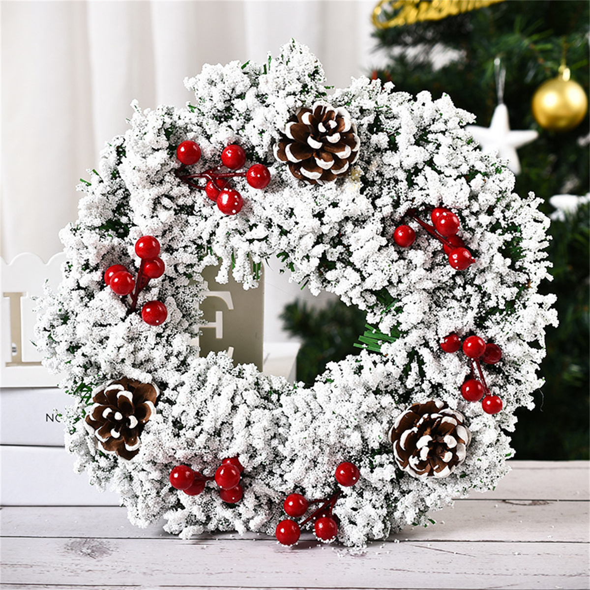 Nueva decoración navideña, corona de simulación de ratán, corona navideña, accesorios de decoración para colgar puertas y ventanas, adornos navideños: BLANCO