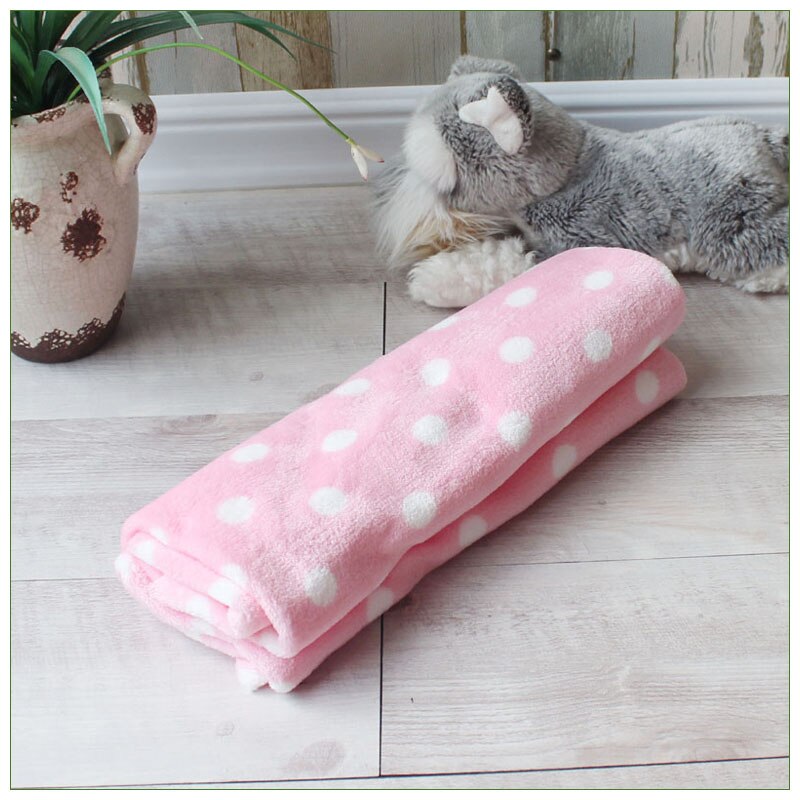 Zachte Huisdier Deken Warm Hond Kat Mat Fleece Pet Puppy Deken Handdoek Kleine Medium Grote Honden Katten Slapen Sofa Cover dierbenodigdheden: Pink dot / 70x50cm