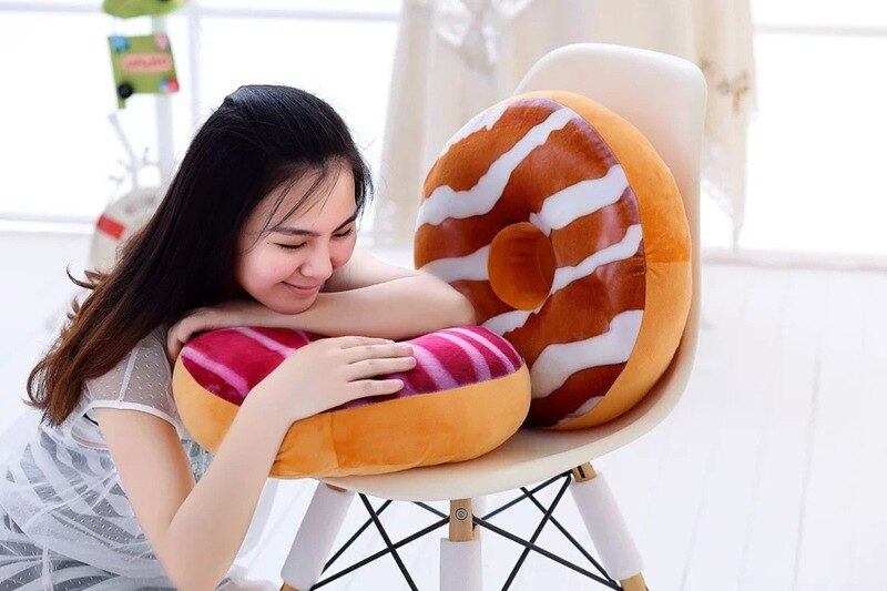 40 centimetri Divertente Ciambella Al Cioccolato Divano Cuscino del Sedile Di Natale Ciambelle Cuscino di Natale Kid Present Giocattolo di Riempimento del Cotone DEI PP Cura Della Mano Auto stuoie
