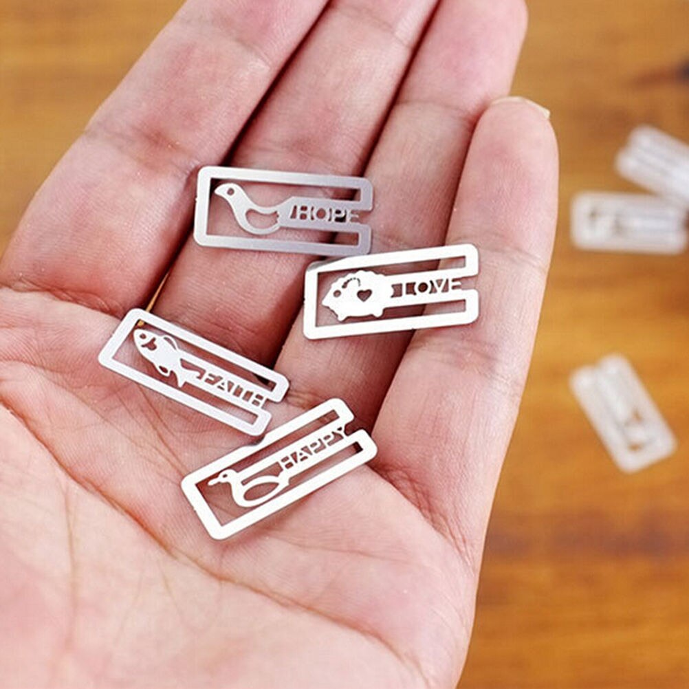 20 stk/parti mini metal bogmærke klip sød tegneserie dyr belagt splint bogmærker brevpapir bog linje markør tilfældig stil