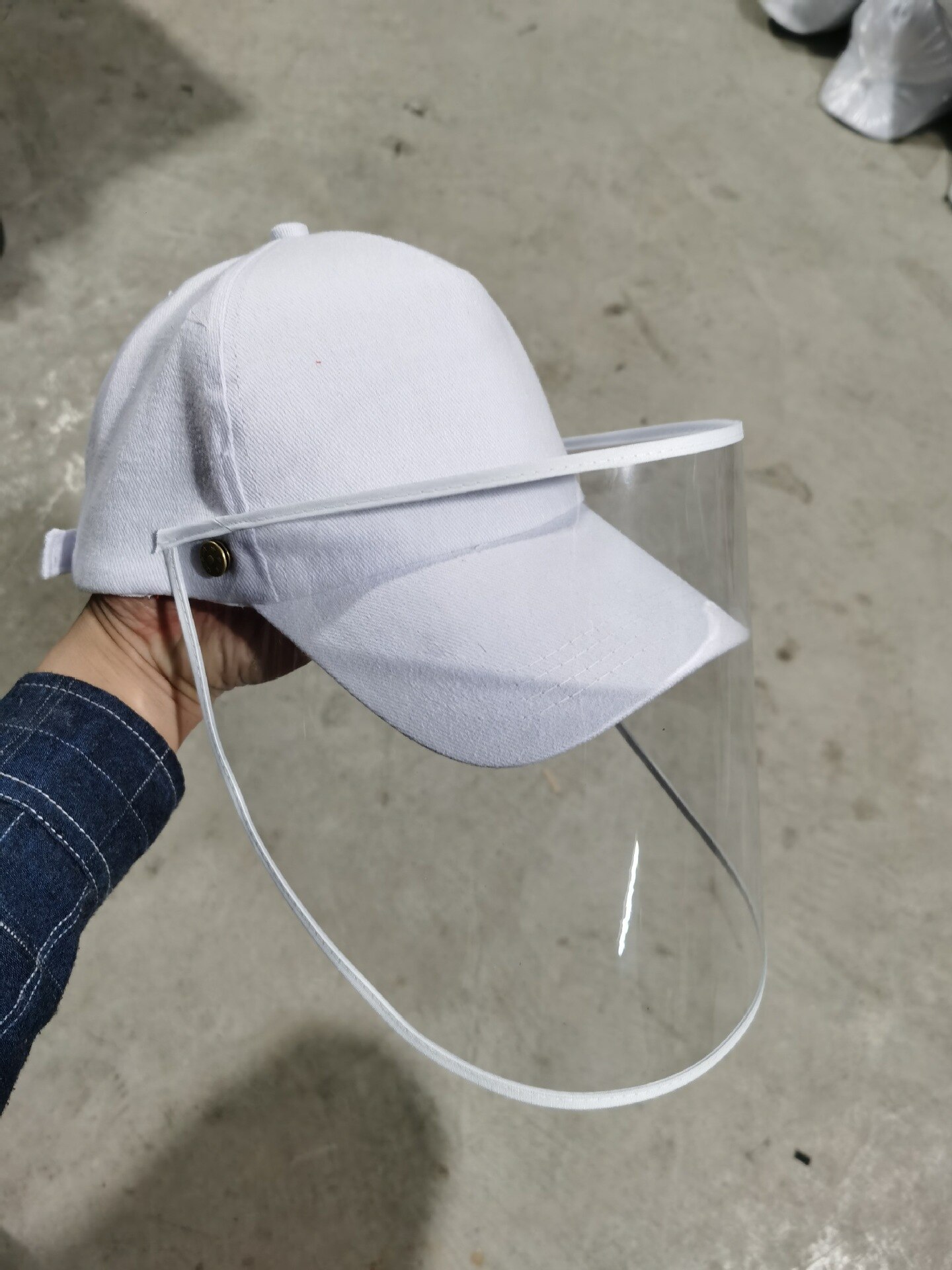 Multi-function Protective Cap Adjustable Protective Hat Eye Protection Anti Fog Windproof Hat Anti Saliva Face Cover Cap: White