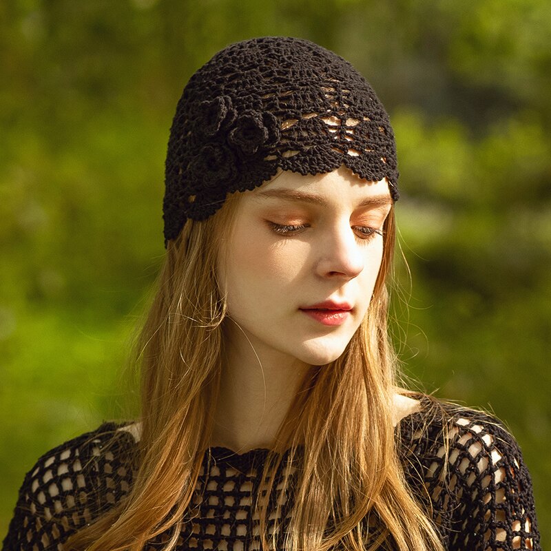 B-7955 Adult Knitting Hats Autumn Casual All-match Flower Beret Hats Lady Sweet Cute Woolen Cap Knitted Hat Adjust: Black