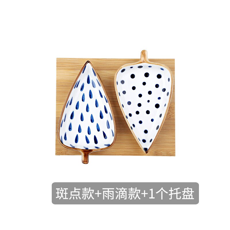 Japanese Leaves Plate Cute Gravy Boat Dish Baking Dish Cartoon Ceramic Household Taste Dish Pot Dipping Tableware: 03 and 04 and tray