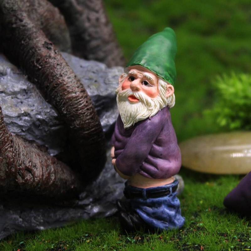 Resin Naughty Garden Gnome Statue Christmas Dress Up DIY Garden Decoration Resin Gnome Decor Durable Garden Accessories Jardin