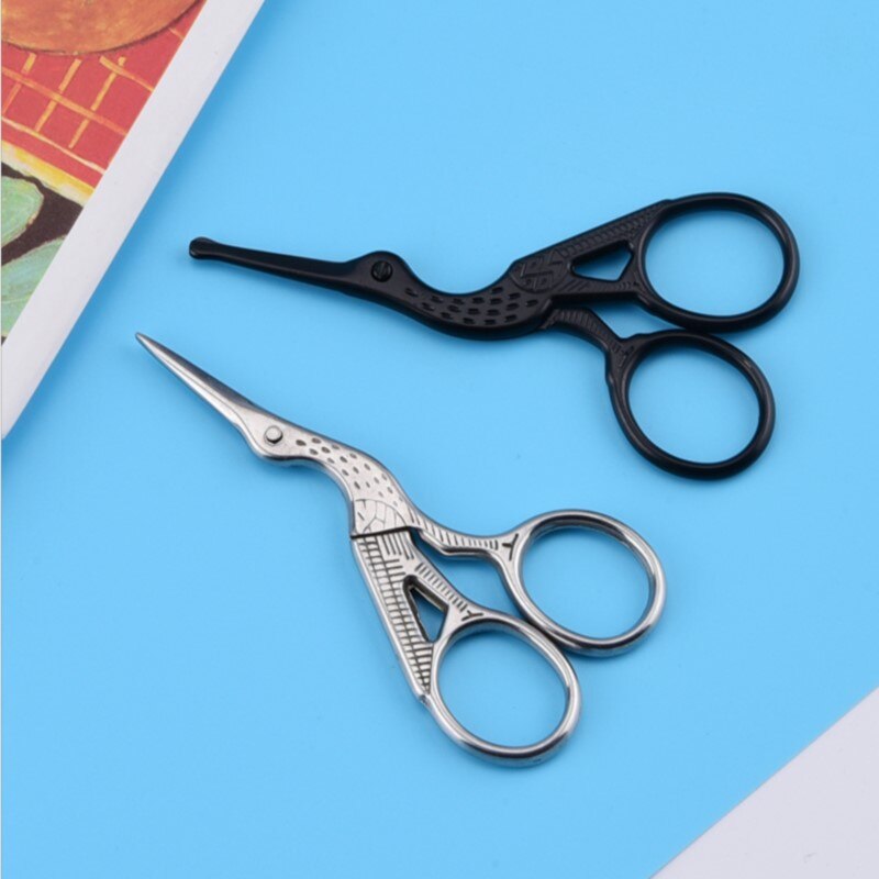 Nose hair scissors men's stainless steel safety manual nose hair trimmer women's eyebrow trimming small scissors