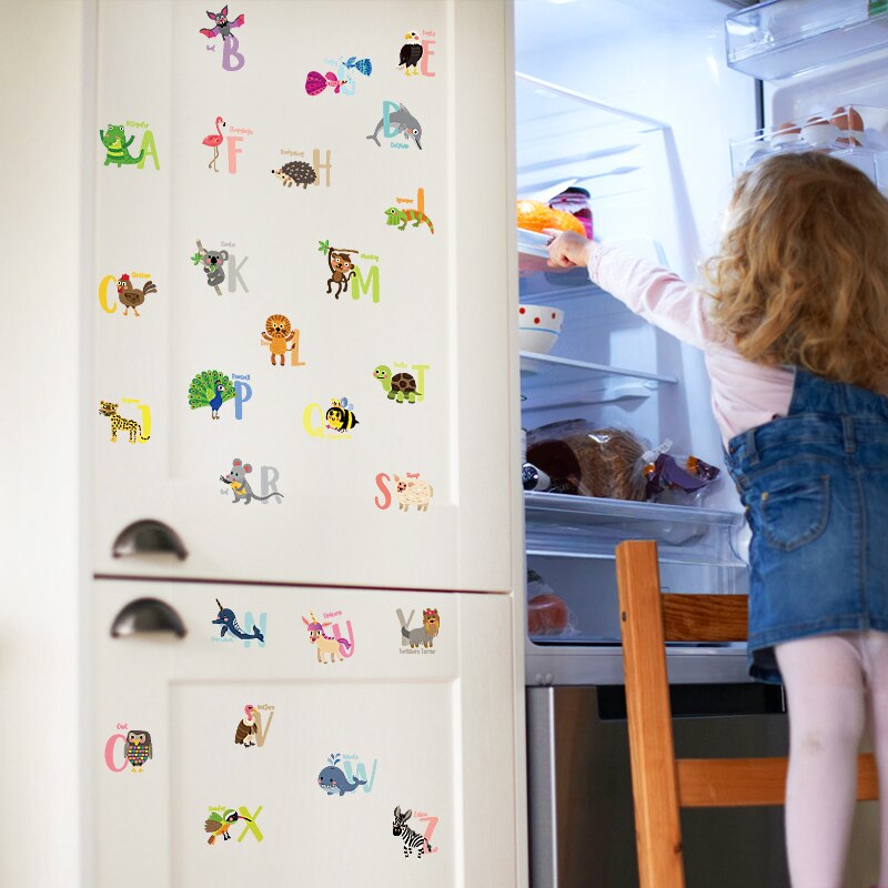 Kleine Diy Cartoon Dieren Naam Tekens Engels Letters Muursticker Voor Nursery Baby Kid 'S Room Decor Verwijderbare Muurstickers