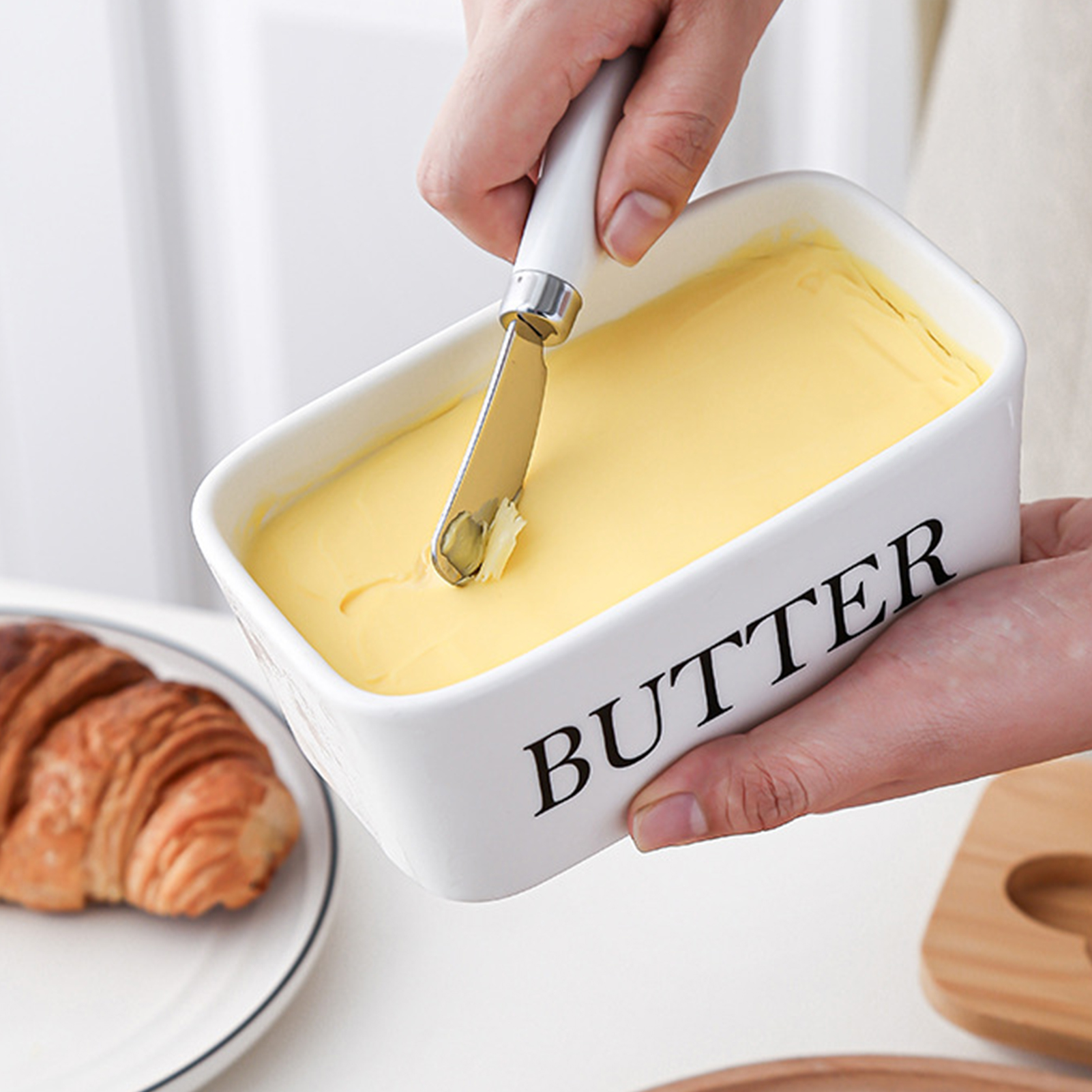 Nordic Ceramic Butter Sealing Dish with Wooden Lid Multi-Function Butter Container Box Sustainable Bamboo Lid Kitchen Supplies
