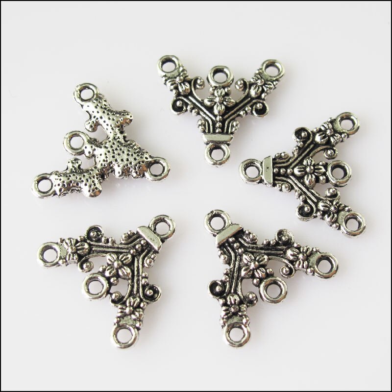 Ketting schakel metaal goud met diverse bedels goud Ketting schakel metaal goud met diverse bedels goud