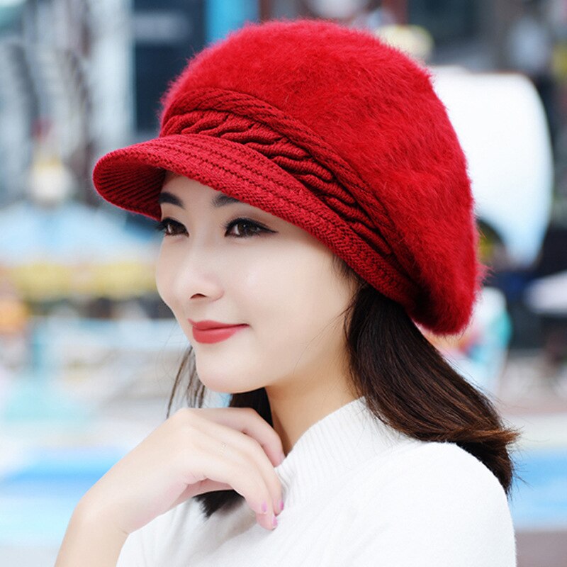 LINJW Koreanische Stil Winter Hüte Warme frauen Hütte Herbst Pelzigen Mütze Hüte für Mädchen Weibliche lässig Barett Hütte Frühling kurze Krempe Kappe: rot